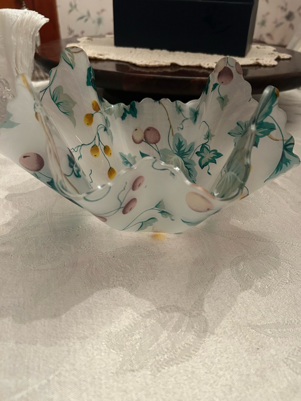 Vintage ruffled berries and leaves acrylic bowl candy dish